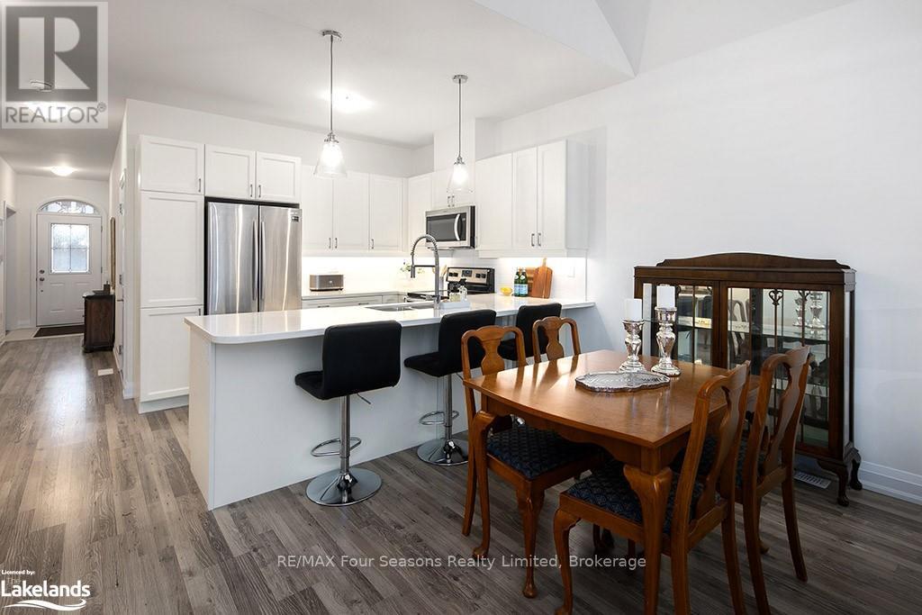 4 Sutton Lane, Collingwood, Ontario  L9Y 5B4 - Photo 8 - S10440353