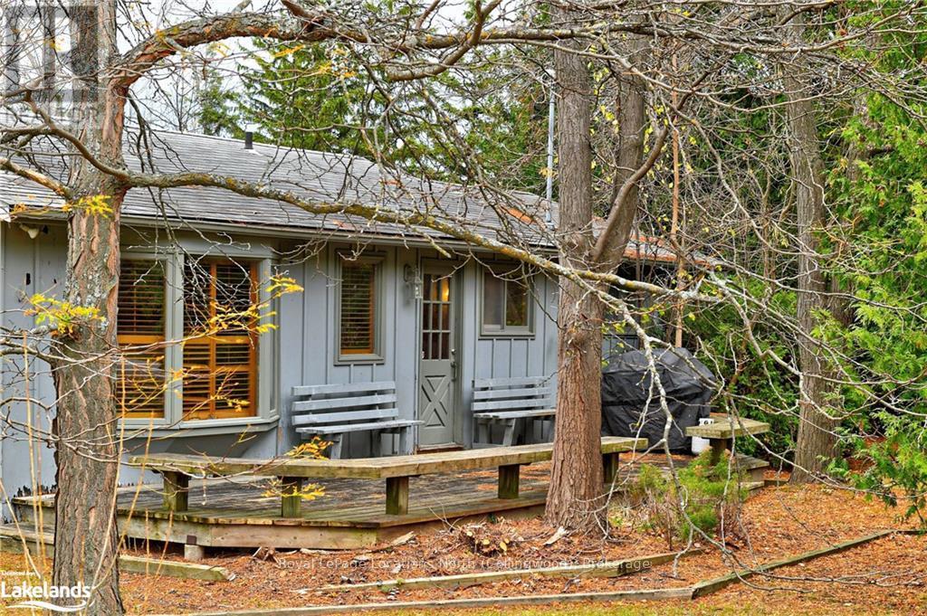 7 - 102 Wensley Drive, Blue Mountains, Ontario  N0H 1J0 - Photo 2 - X10438497