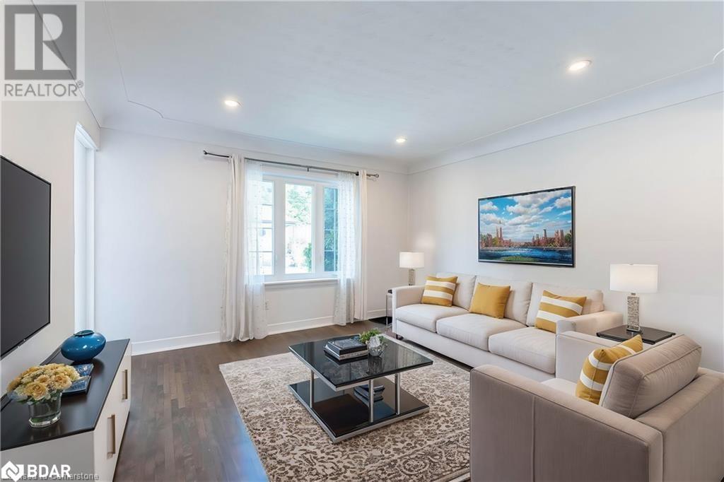 90 East 11th Street, Hamilton, Ontario  L9A 3T4 - Photo 2 - 40684292