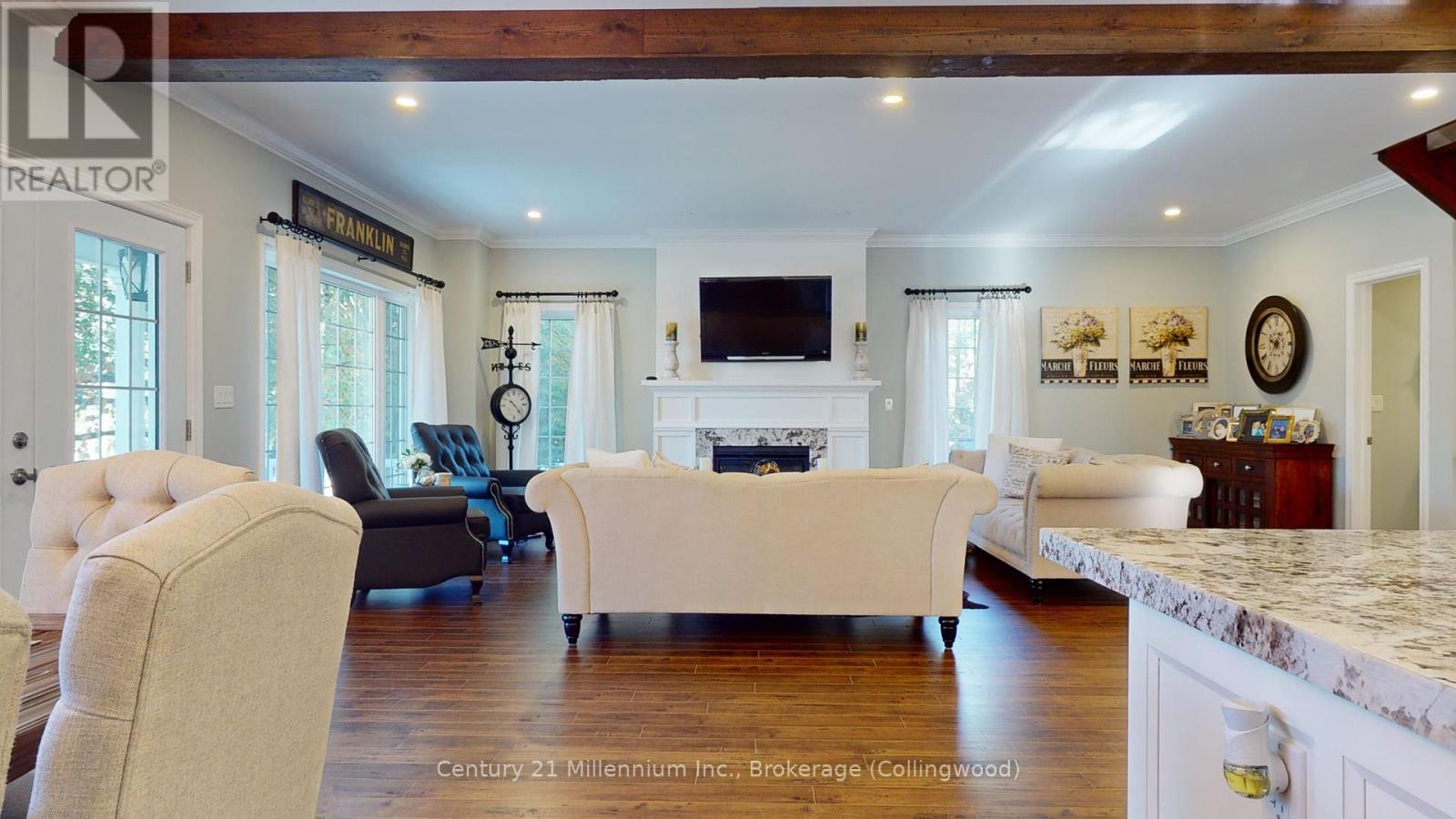 393 Tiny Beaches Road S, Tiny, Ontario  L0L 2J0 - Photo 15 - S10436788