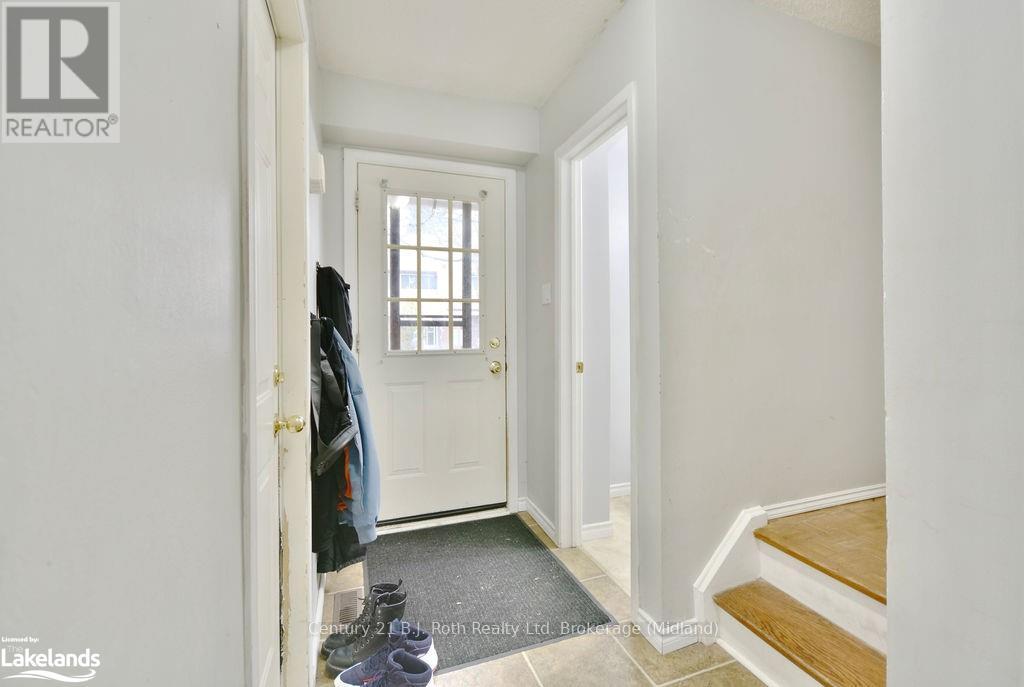 7 - 441 Barrie Road, Orillia, Ontario  L3V 6T9 - Photo 2 - S10439543