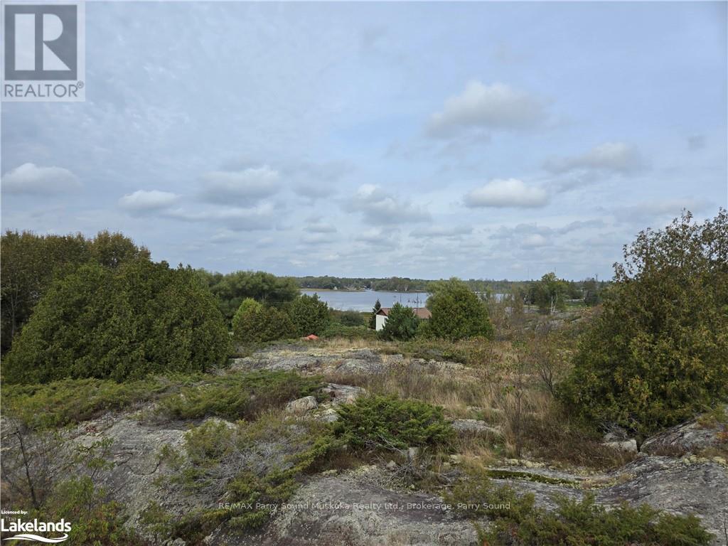 11 ROSEDALE ROAD ROAD, Parry Sound Remote Area, Ontario