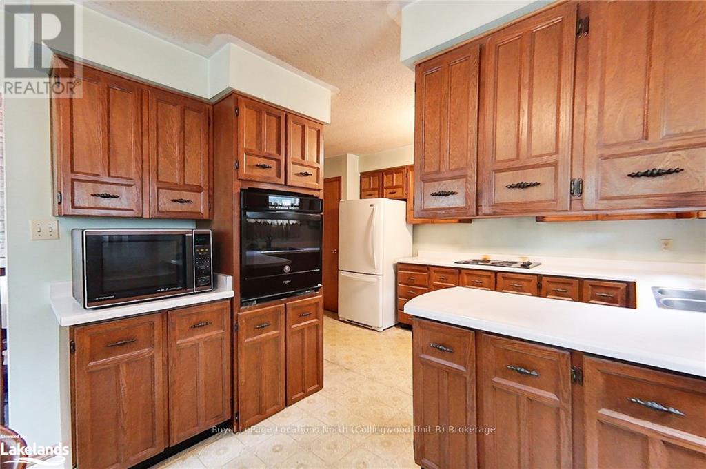 828 Oxbow Park Drive, Wasaga Beach, Ontario  L9Z 2V1 - Photo 24 - S10434602