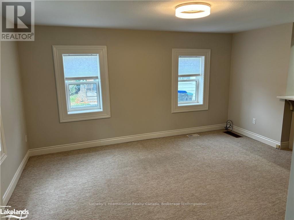 303 Oak Street, Collingwood, Ontario  L9Y 2Y2 - Photo 4 - S10439678