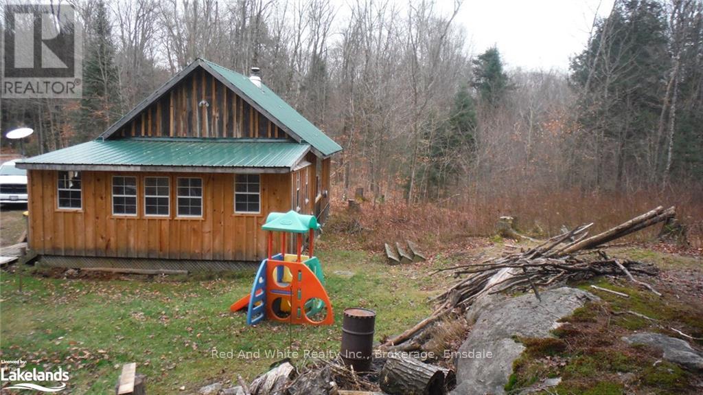 1898 Axe Lake Road, Mcmurrich/monteith, Ontario  P0A 1Y0 - Photo 3 - X11822756