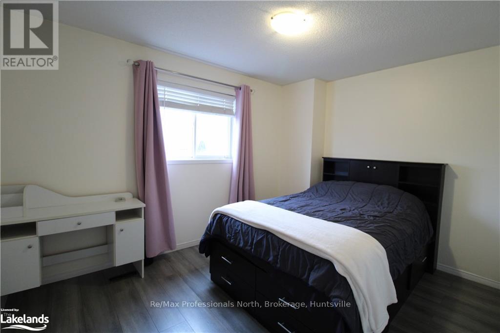 169 Taylor Drive, Barrie, Ontario  L4N 8L1 - Photo 32 - S10439674