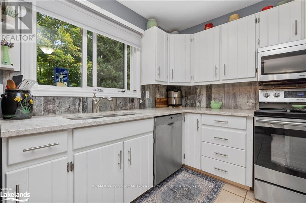 99 Bayview Drive, Carling, Ontario  P0G 1G0 - Photo 21 - X10438281