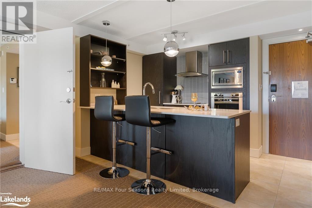 6210-6212 - 9 Harbour Street E, Collingwood, Ontario  L9Y 5C5 - Photo 1 - S10437235