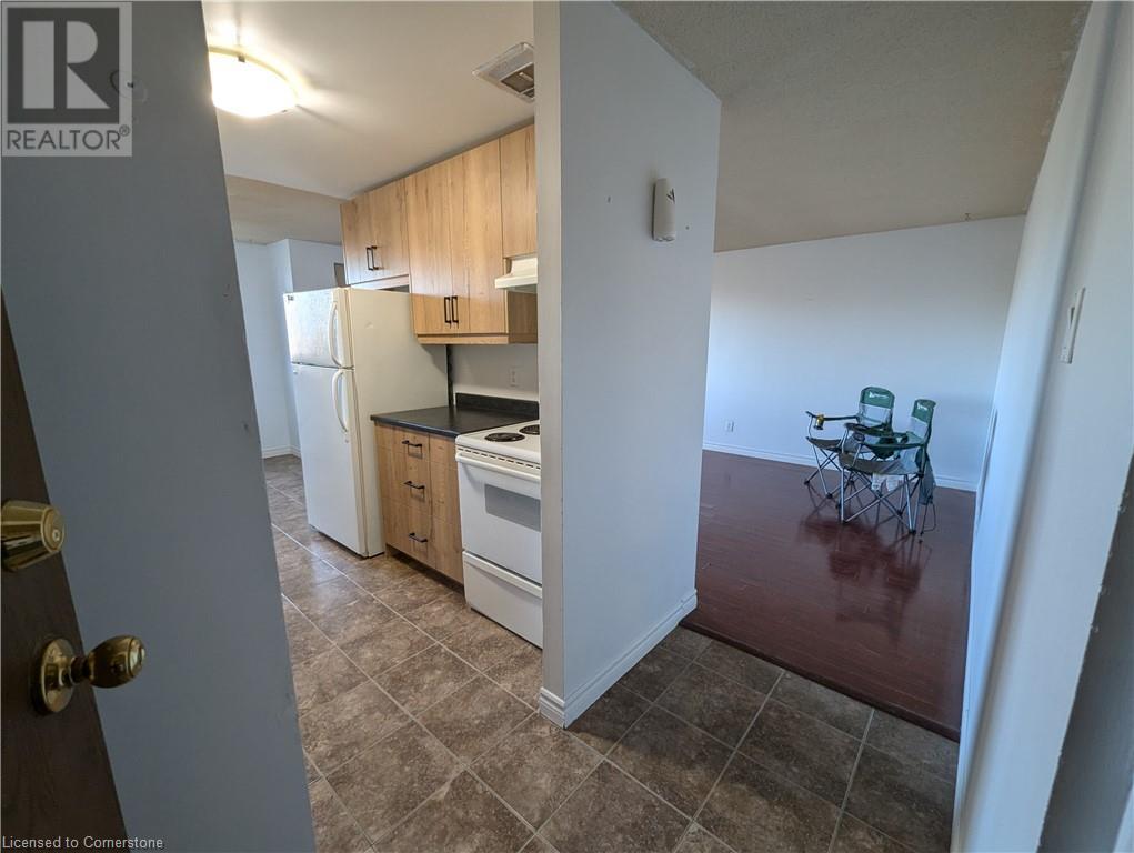4 Avalon Place Unit# 202, Kitchener, Ontario  N2M 4N6 - Photo 38 - 40675975