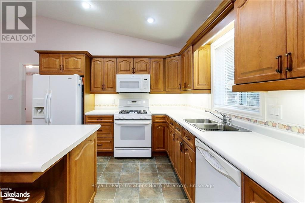 57 Fairway Avenue, Meaford, Ontario  N4L 1X8 - Photo 8 - X10440298