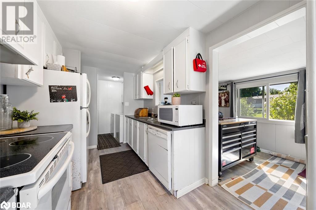 15 Maple Court, Innisfil, Ontario  L9S 1N9 - Photo 12 - 40684180