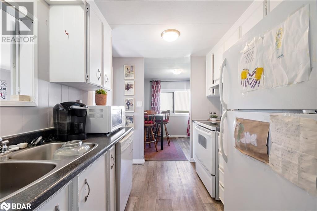 15 Maple Court, Innisfil, Ontario  L9S 1N9 - Photo 14 - 40684180