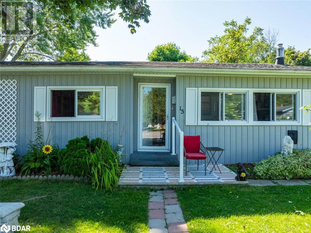 15 Maple Court, Innisfil, Ontario  L9S 1N9 - Photo 7 - 40684180