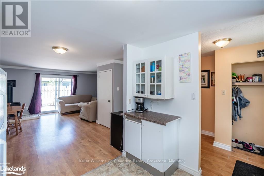 584 Tenth Street, Collingwood, Ontario  L9Y 4C1 - Photo 5 - S10439239