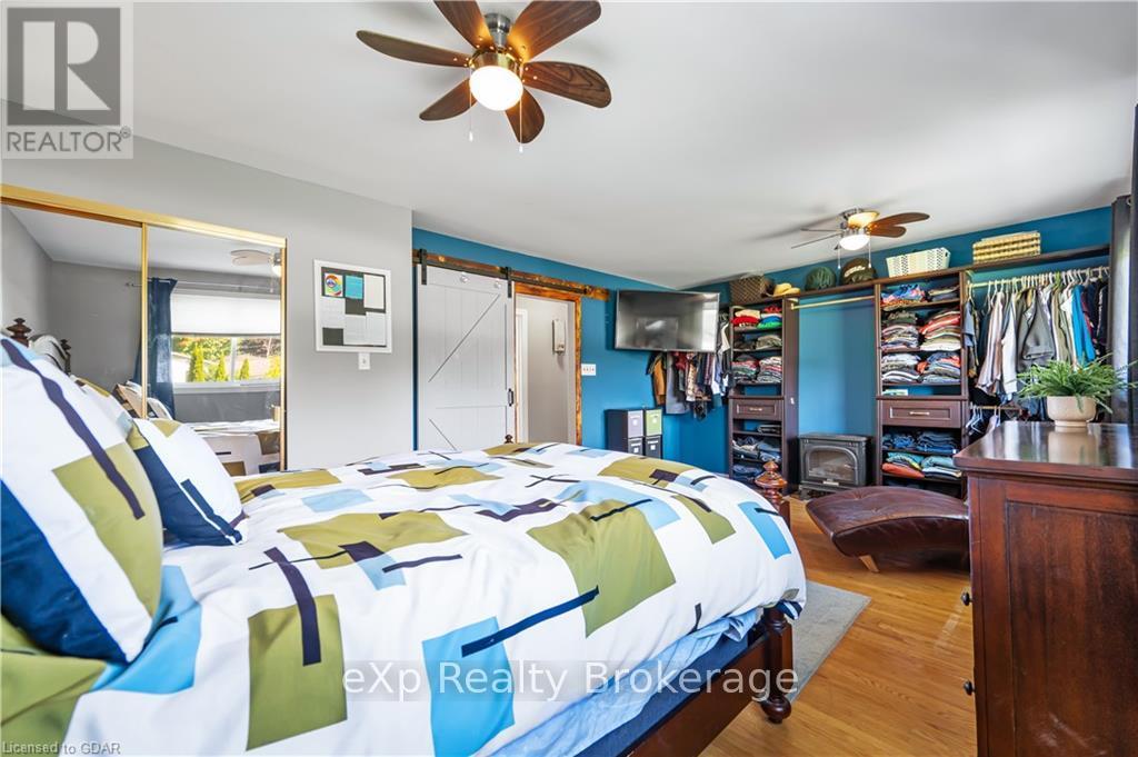 231 Chambers Crescent, Centre Wellington, Ontario  N1M 3E4 - Photo 15 - X10876234