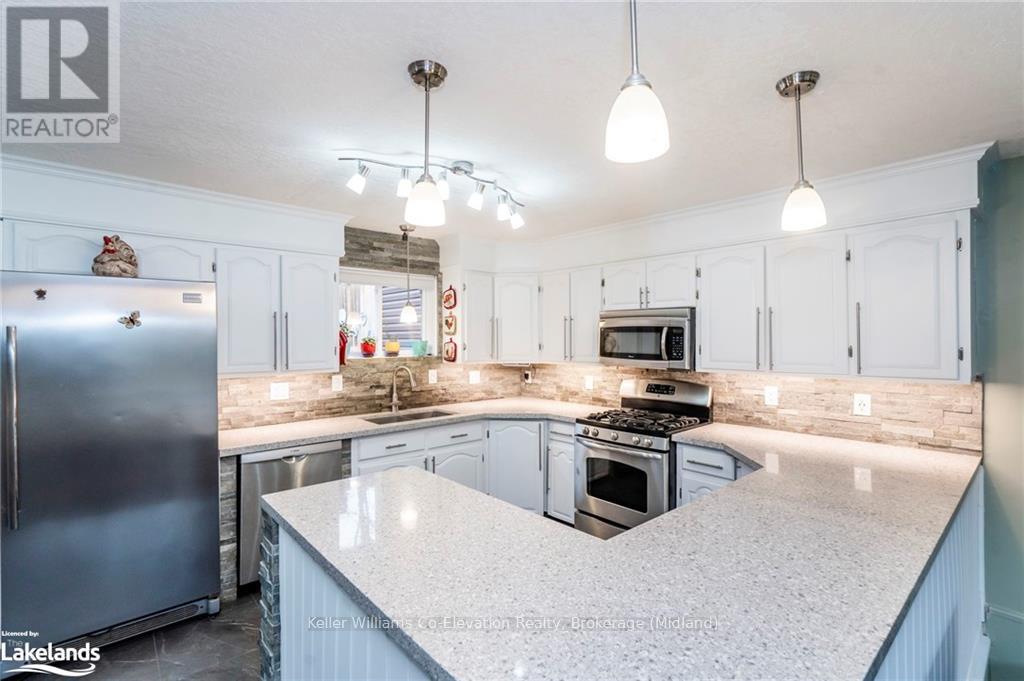 15 Mundy Avenue, Tiny, Ontario  L9M 0B5 - Photo 5 - S10438629