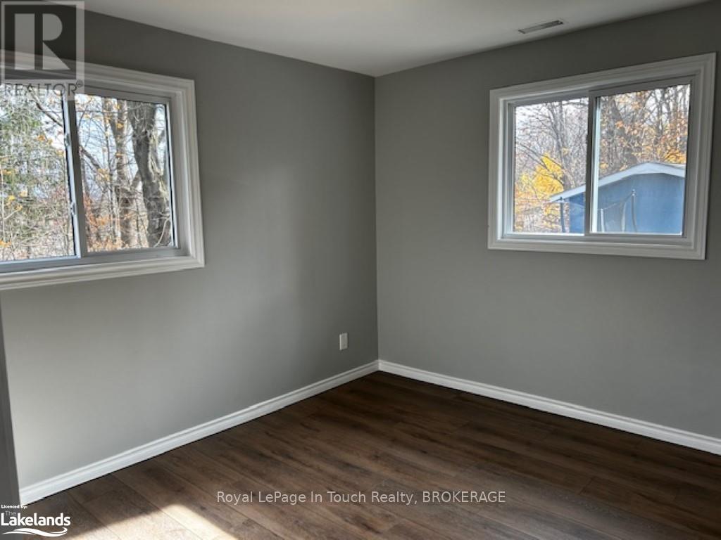 687 Montreal St, Midland, Ontario  L4R 1G5 - Photo 6 - S10439219