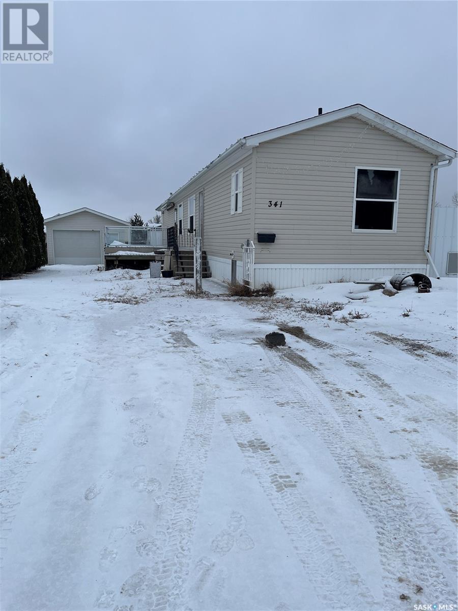 341 10th AVENUE S, weyburn, Saskatchewan