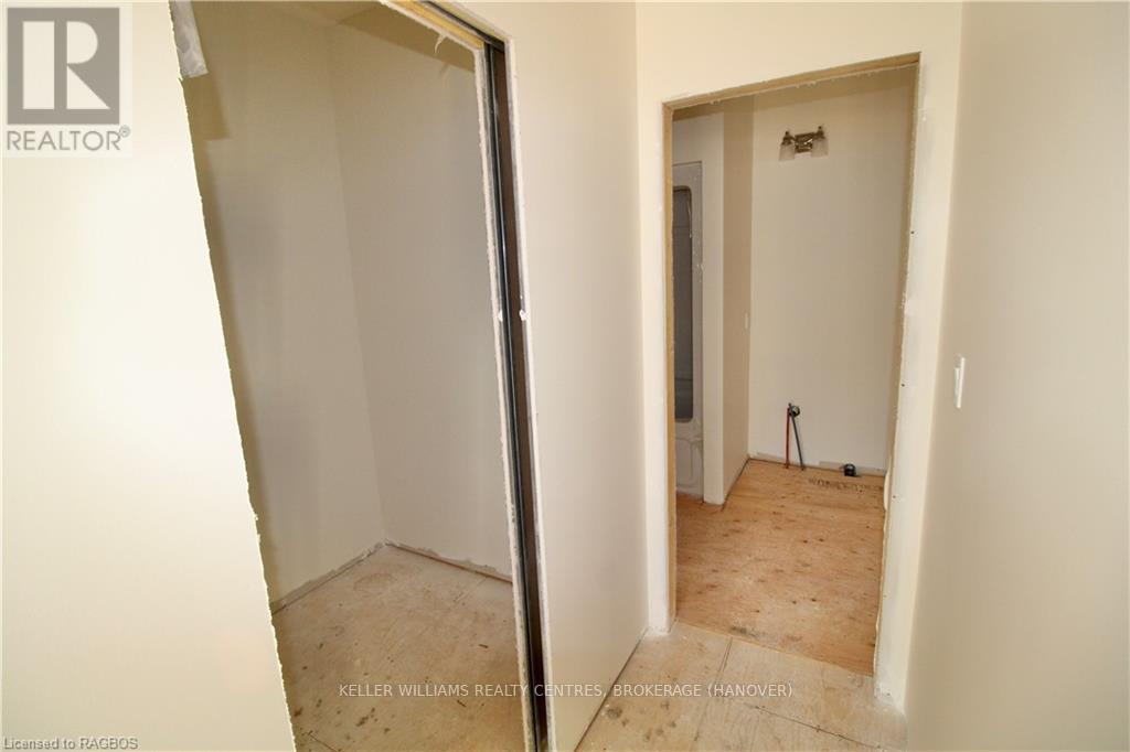 614 25th Avenue, Hanover, Ontario  N4N 3B8 - Photo 8 - X10847740