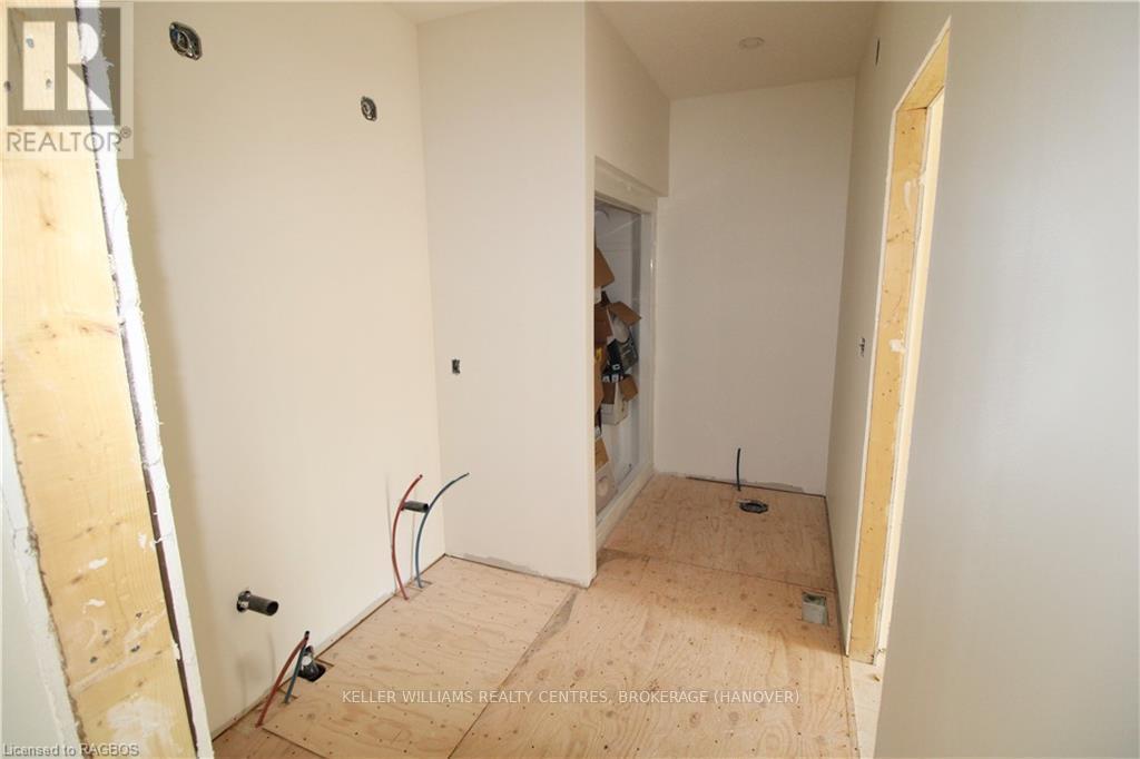 616 25th Avenue, Hanover, Ontario  N4N 3B8 - Photo 10 - X10847787