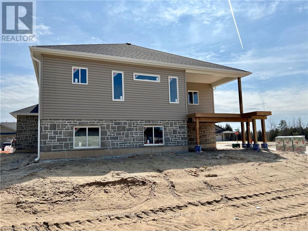 902 13th Street, Hanover, Ontario  N4N 3B8 - Photo 3 - X10848079