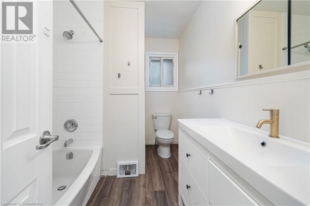 6 Murray Street Unit# Upper, St. Catharines, Ontario  L2M 1S4 - Photo 12 - 40683827