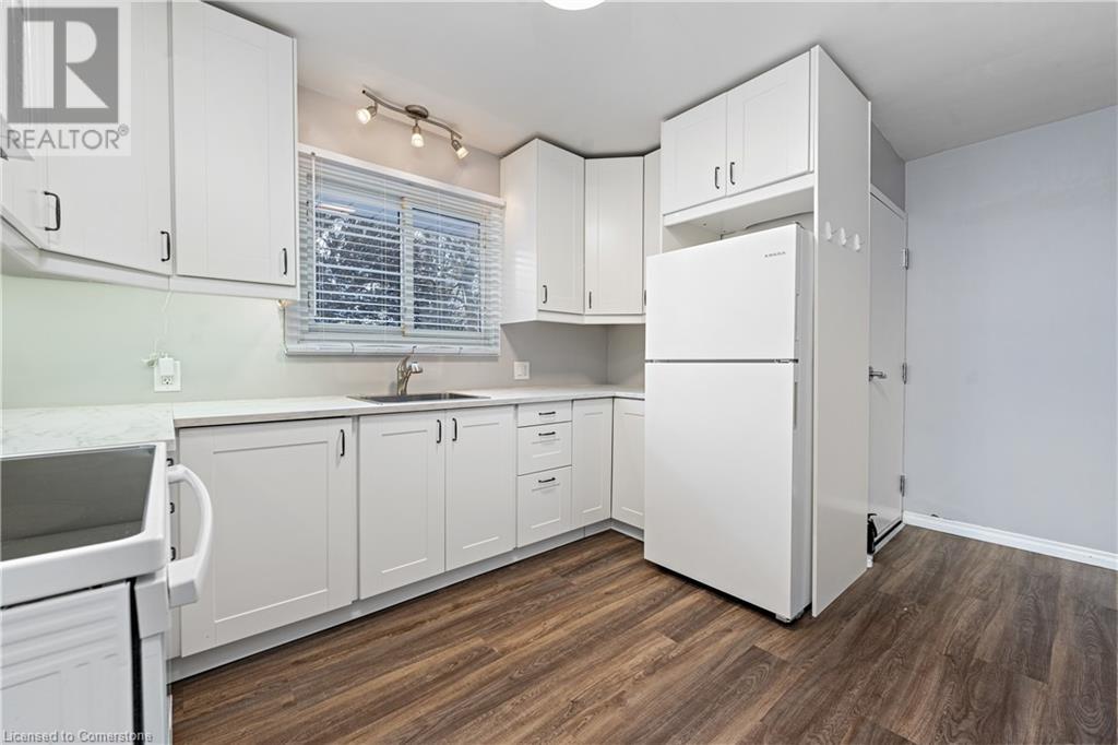 6 Murray Street Unit# Upper, St. Catharines, Ontario  L2M 1S4 - Photo 8 - 40683827