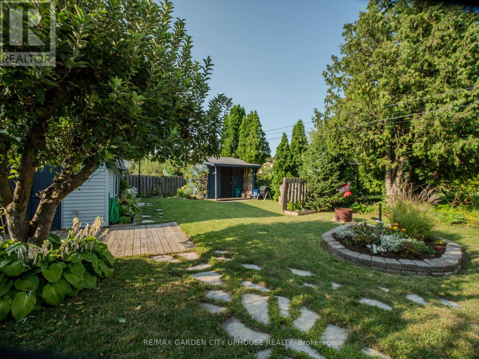 219 Lakeshore Road, St. Catharines, Ontario  L2M 1R8 - Photo 23 - X11887134