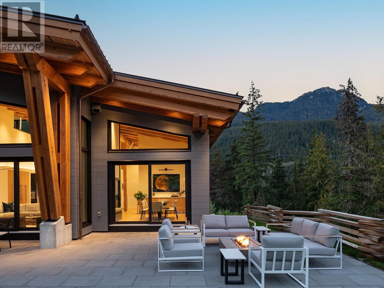 1600 Southlands Lane, Whistler, British Columbia V8E 0A2 - Photo 7 - R2949587