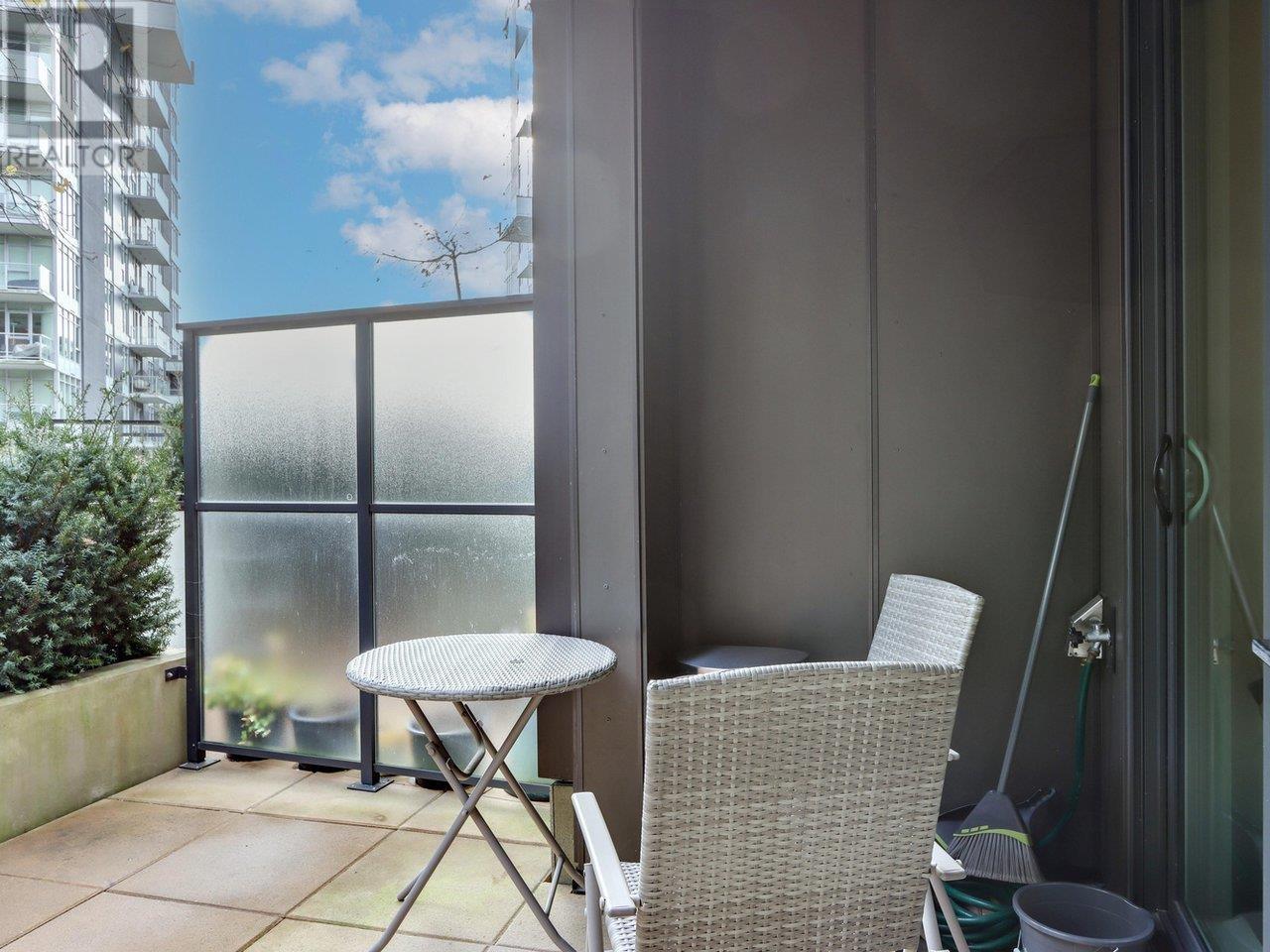 Listing Picture 9 of 25 : 210 8508 RIVERGRASS DRIVE, Vancouver / 溫哥華 - 魯藝地產 Yvonne Lu Group - MLS Medallion Club Member