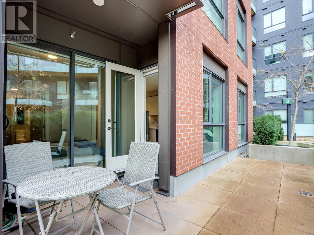 Listing Picture 15 of 25 : 210 8508 RIVERGRASS DRIVE, Vancouver / 溫哥華 - 魯藝地產 Yvonne Lu Group - MLS Medallion Club Member