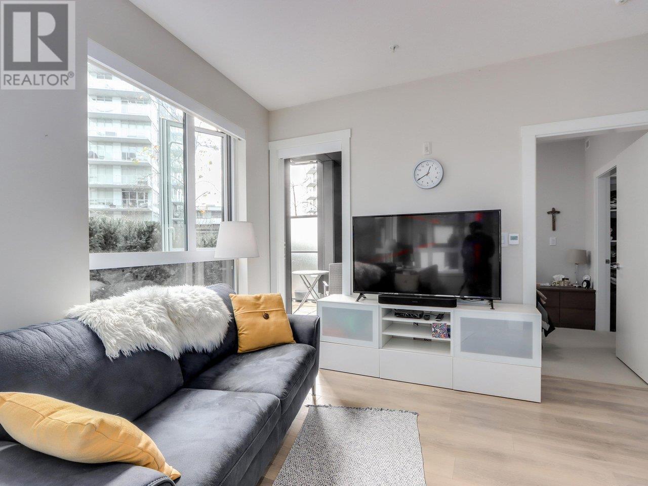 Listing Picture 8 of 25 : 210 8508 RIVERGRASS DRIVE, Vancouver / 溫哥華 - 魯藝地產 Yvonne Lu Group - MLS Medallion Club Member