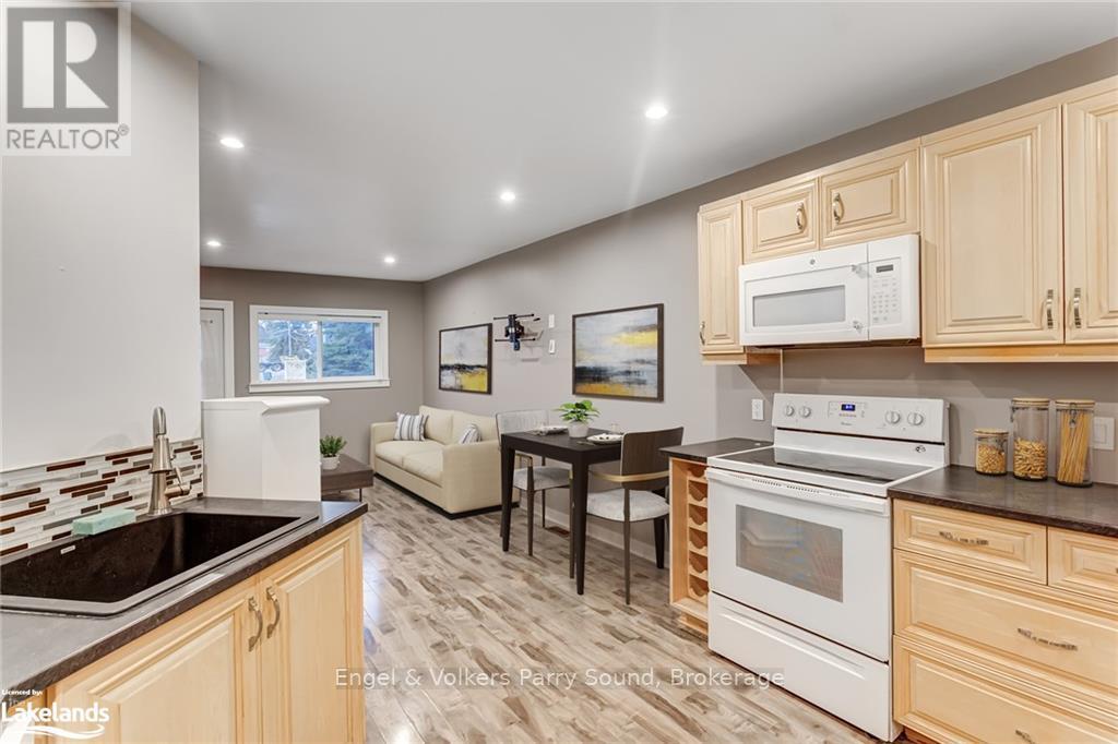 4 Burd Street, Parry Sound, Ontario  P2A 1J3 - Photo 6 - X11868859
