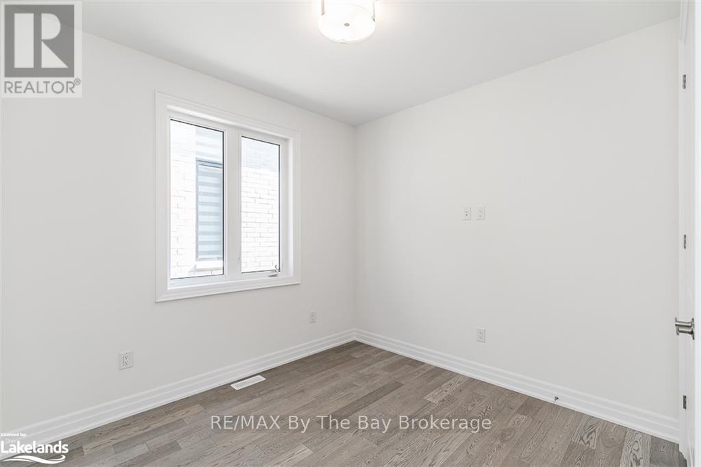 3 Rosanne Circle, Wasaga Beach, Ontario  L9Z 0N4 - Photo 17 - S11823126