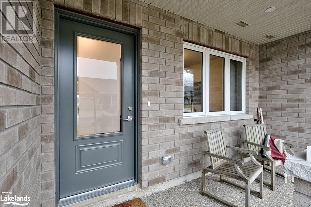 121 Dove Drive, Blue Mountains, Ontario  N0H 2P0 - Photo 3 - X11823144