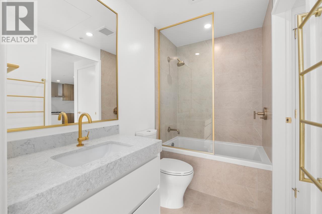 Listing Picture 14 of 21 : 314 2096 W 47TH AVENUE, Vancouver / 溫哥華 - 魯藝地產 Yvonne Lu Group - MLS Medallion Club Member