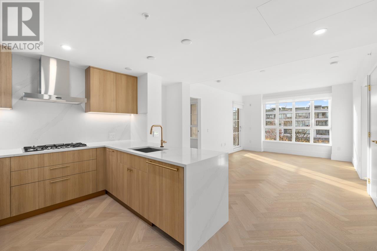 Listing Picture 7 of 21 : 314 2096 W 47TH AVENUE, Vancouver / 溫哥華 - 魯藝地產 Yvonne Lu Group - MLS Medallion Club Member