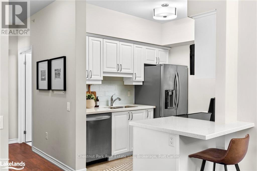 104 - 45 Ferndale Drive S, Barrie, Ontario  L4N 5W7 - Photo 2 - S11823247