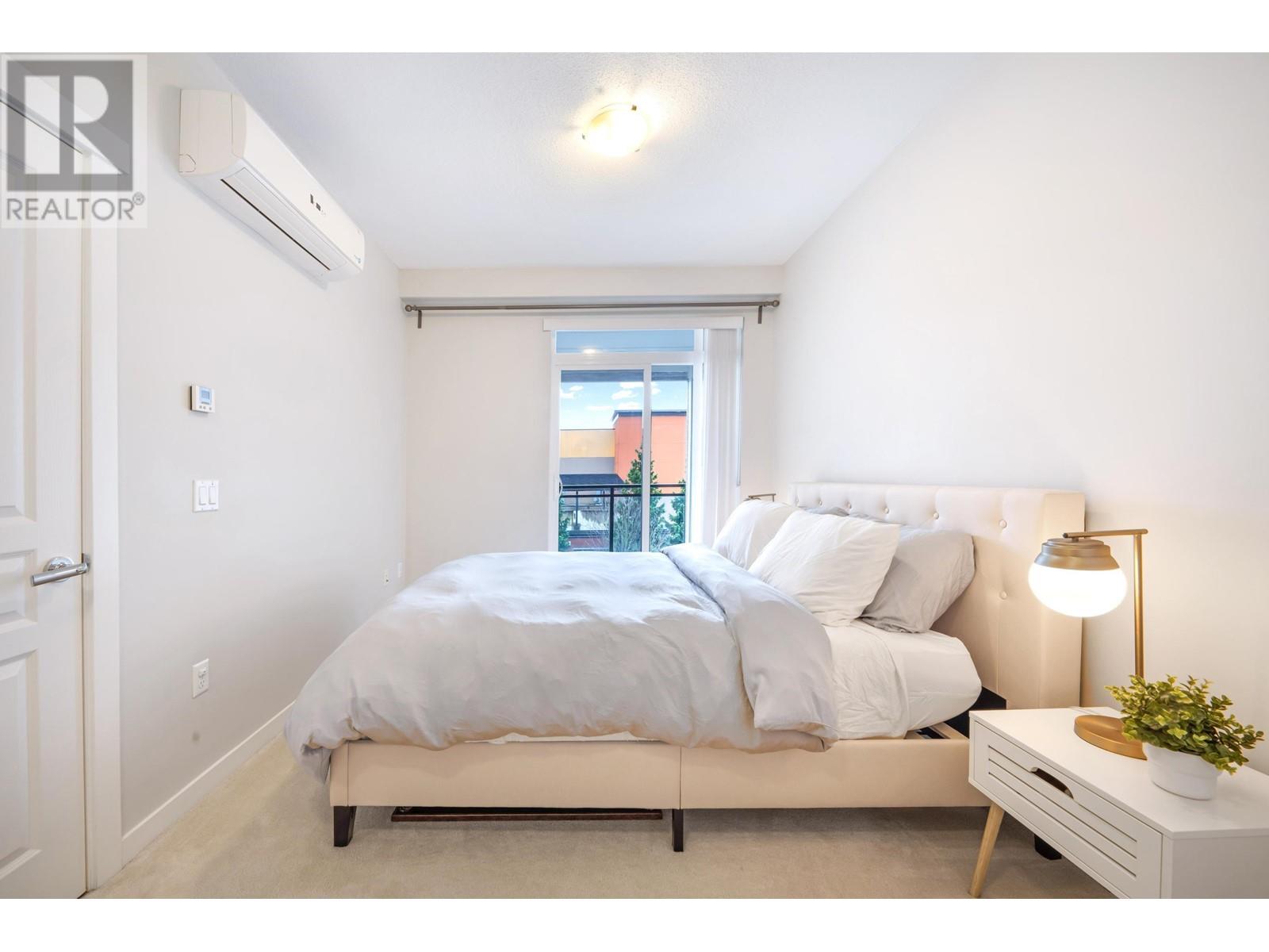 Listing Picture 15 of 37 : 327 9311 ALEXANDRA ROAD, Richmond / 烈治文 - 魯藝地產 Yvonne Lu Group - MLS Medallion Club Member