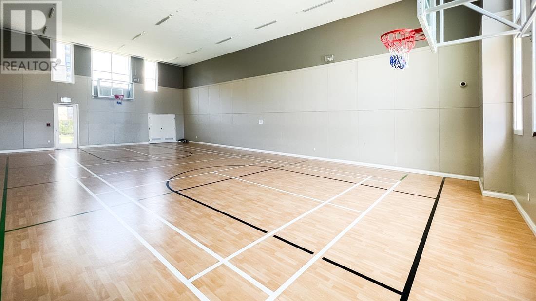 Listing Picture 30 of 37 : 327 9311 ALEXANDRA ROAD, Richmond / 烈治文 - 魯藝地產 Yvonne Lu Group - MLS Medallion Club Member