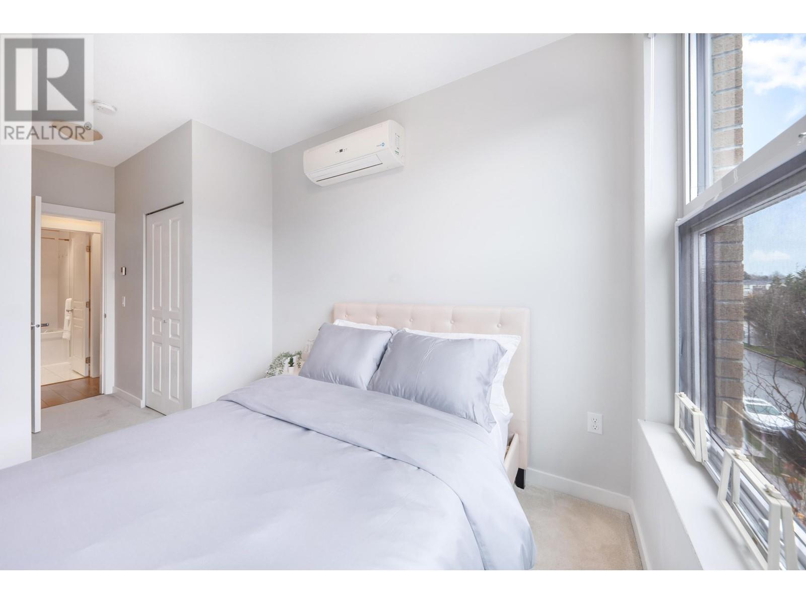 Listing Picture 13 of 37 : 327 9311 ALEXANDRA ROAD, Richmond / 烈治文 - 魯藝地產 Yvonne Lu Group - MLS Medallion Club Member