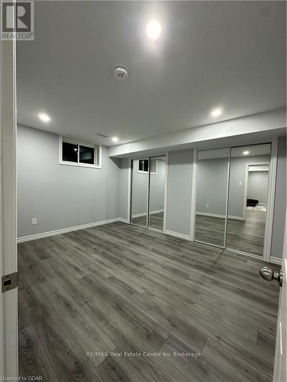 45 Washburn Drive, Guelph (Grange Hill East), Ontario  N1E 0B6 - Photo 9 - X11822738