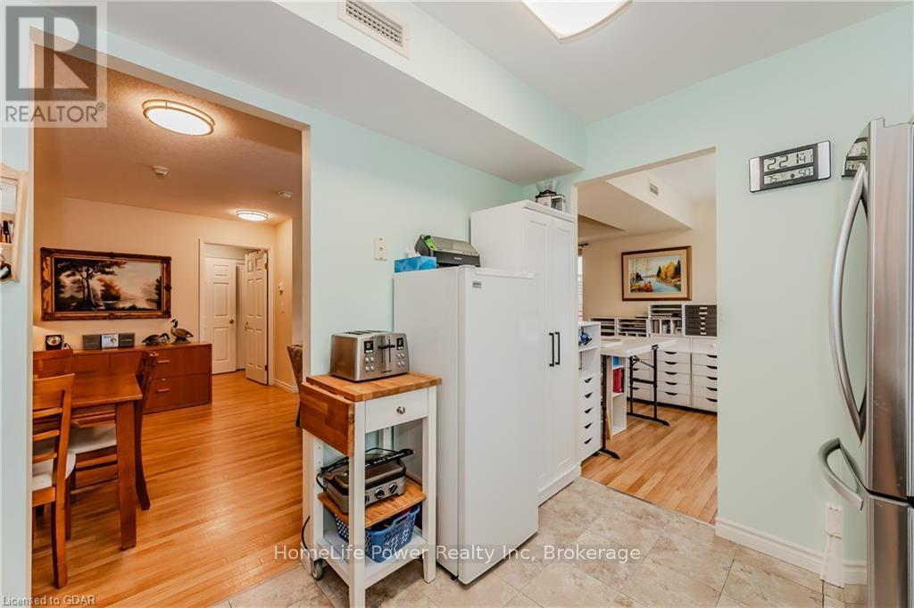 302 - 20 St George Street, Kitchener, Ontario  N2G 2S7 - Photo 14 - X11822865