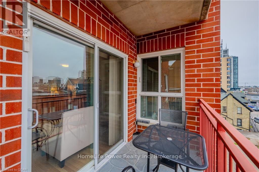 302 - 20 St George Street, Kitchener, Ontario  N2G 2S7 - Photo 9 - X11822865