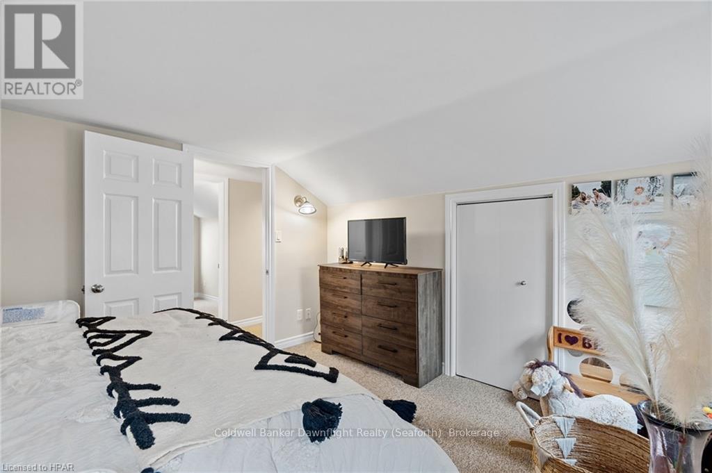 62 Main Street, Bluewater, Ontario  N0M 2T0 - Photo 27 - X11822895