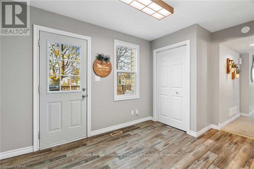 62 Main Street, Bluewater, Ontario  N0M 2T0 - Photo 9 - X11822895