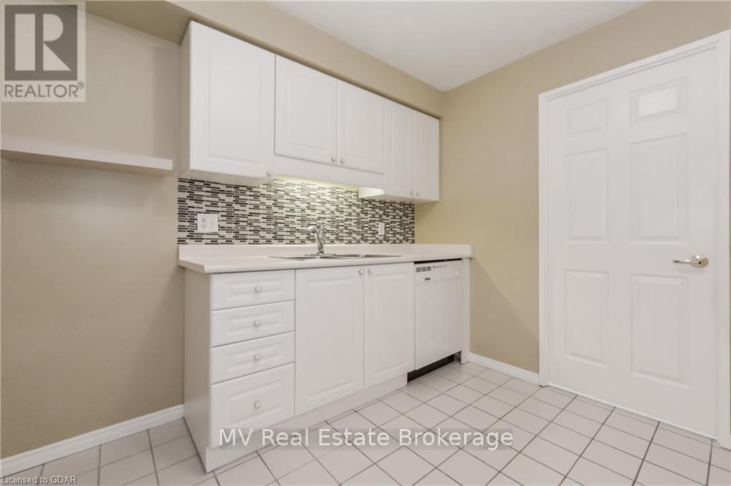 102 - 245 Queen Street West, Centre Wellington, Ontario  N1M 3R6 - Photo 11 - X11822717