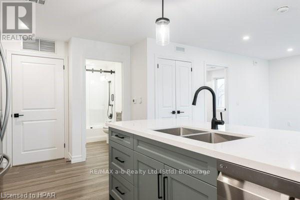 101 - 100 Gordon Street, Stratford, Ontario  N5A 7T8 - Photo 7 - X11822852