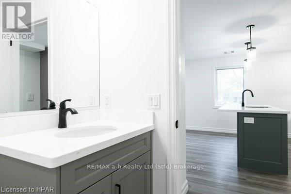 101 - 100 Gordon Street, Stratford, Ontario  N5A 7T8 - Photo 9 - X11822852