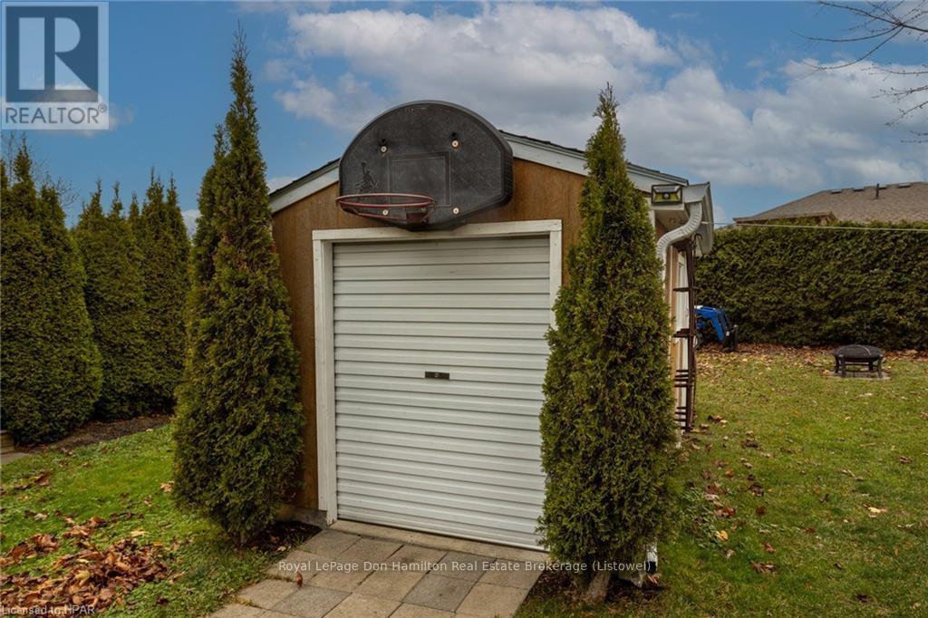 793 Lavery Street, North Perth, Ontario  N4W 3T4 - Photo 29 - X11823086